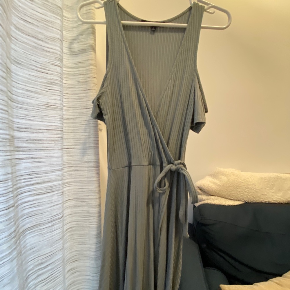 Rigid Gray Tank Sleeve Mini Wrap Dress